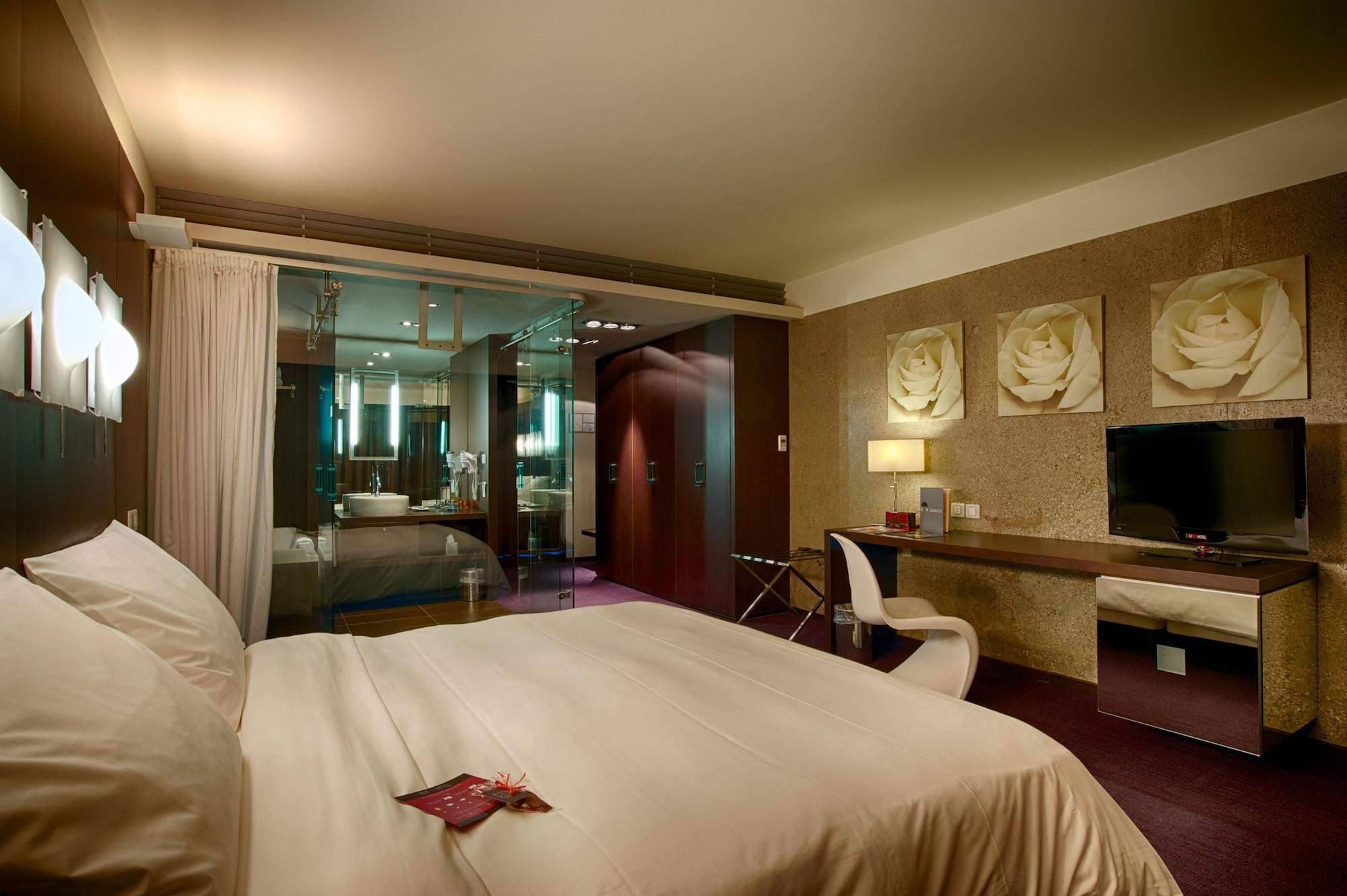 Le Rex Hotel Tarbes Zewnętrze zdjęcie
