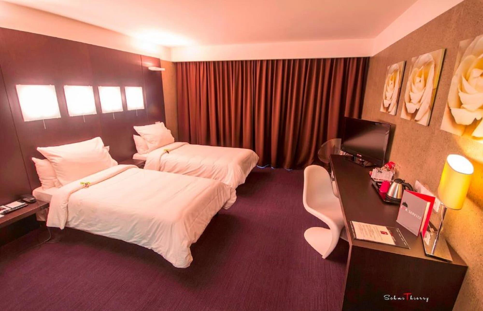Le Rex Hotel Tarbes Zewnętrze zdjęcie