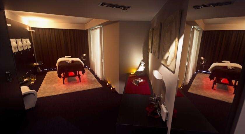 Le Rex Hotel Tarbes Wyposażenia zdjęcie